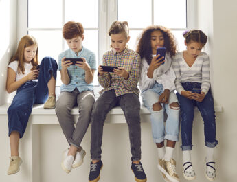 U.K. Moves to Ban Social Media for Children